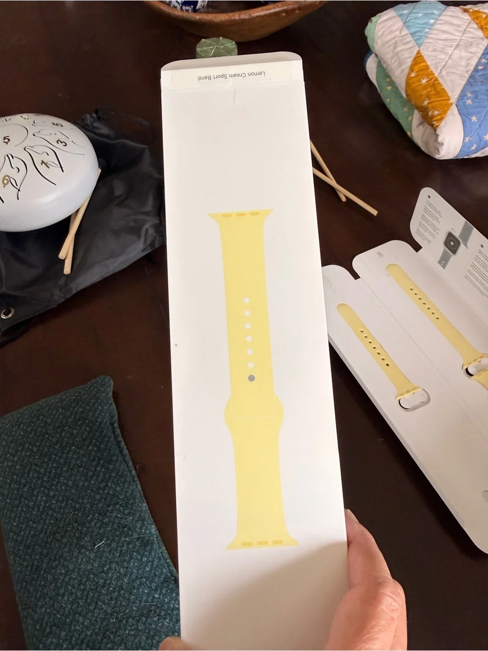 New Authentic Apple Watch 40mm Sport Band Lemon Cream W/Box